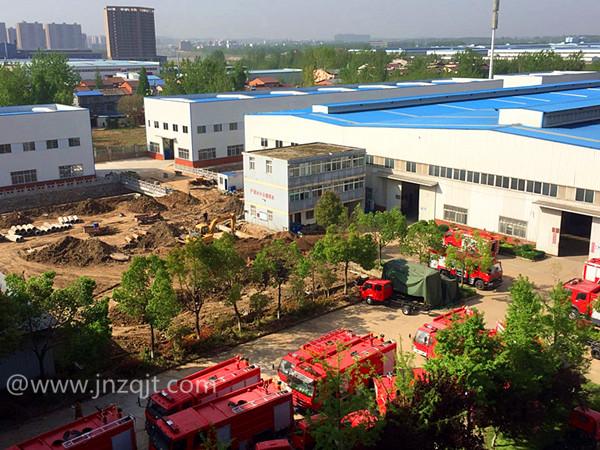 消防車廠家擴建中 微信圖片_20180410075217.jpg